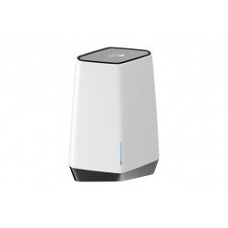 Netgear SXR80 wireless router Gigabit Ethernet Tri-band (2.4 GHz / 5 GHz / 5 GHz) White