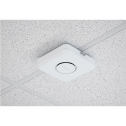 NETGEAR WBE710 White Power over Ethernet (PoE)